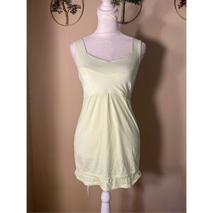 Lululemon Run: Tame Me Tank in Faded Zap Neon Yellow Green Size 4